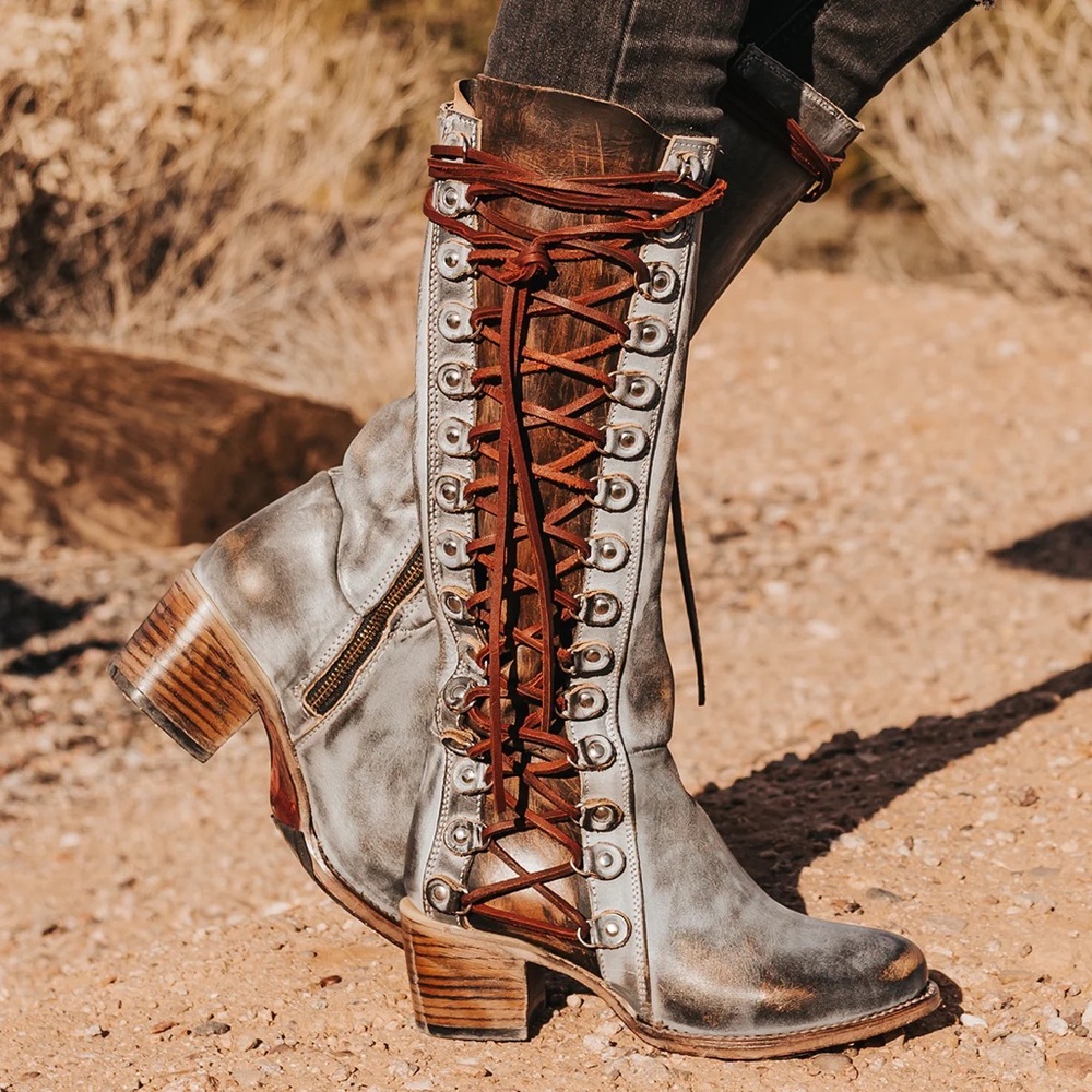 Freebird Chapelle boots, size 8 brand new, never worn